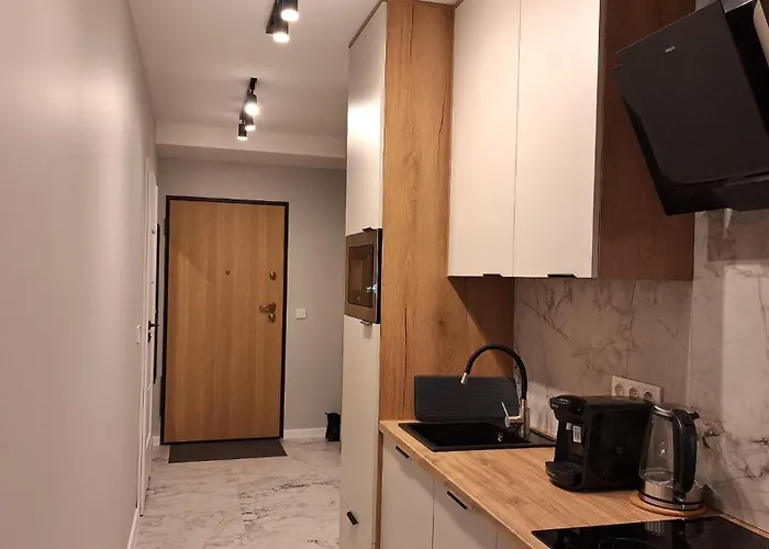 M&m Solaris 401 アパート